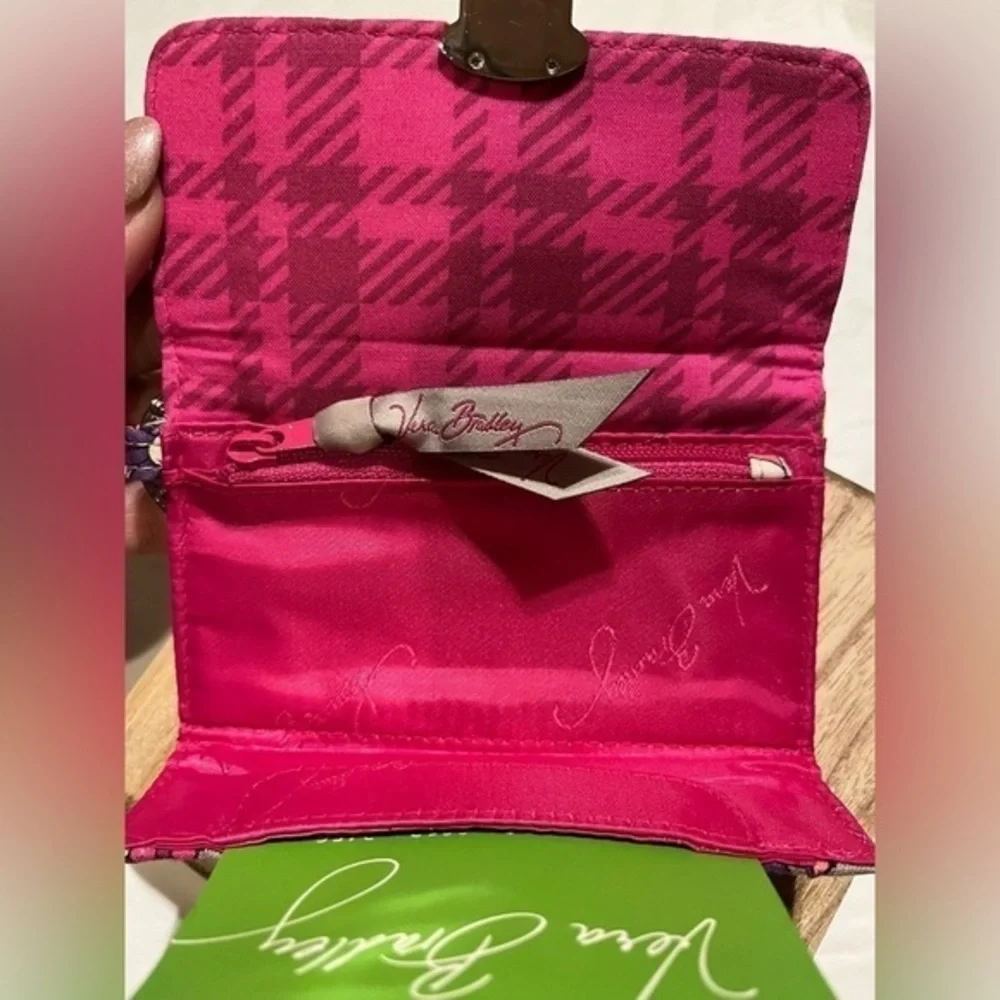 Vera Bradley Wallet Quick Swipe ID in Pattern‎ Paisley Meets Plaid Key Ring NWT